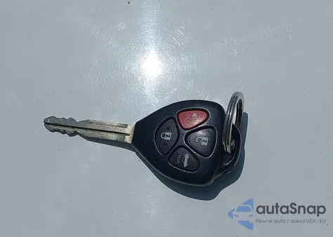 2010 Toyota Corolla S из США, поврежденный, VIN 2T1BU4EE0AC412693